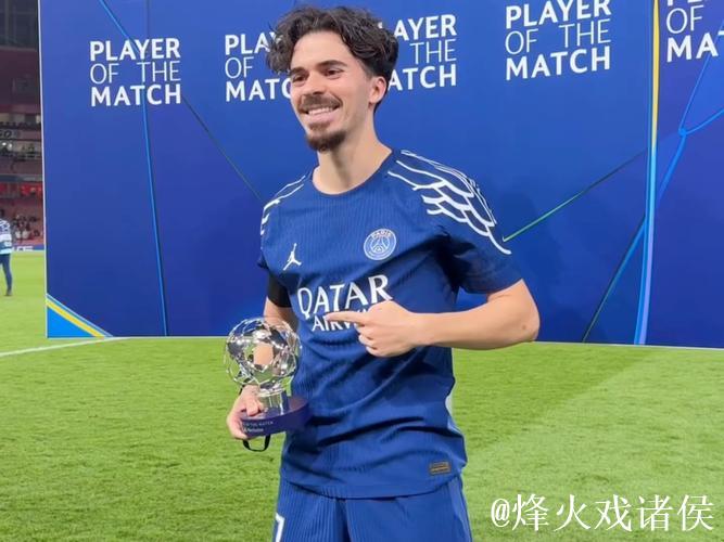 维蒂尼亚是第九位欧冠对英格兰球队戴帽球员,也 维蒂尼亚是第九位欧冠对英格兰球队戴帽球员,也